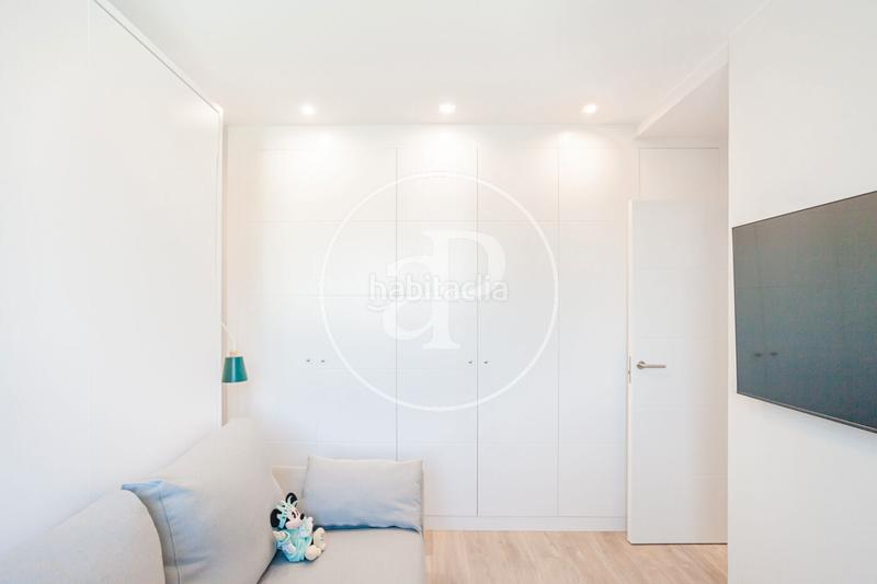 Foto ceffd33c-f09e-461c-a7e6-95a495004810. Rent semi detached house with heating parking pool in Boadilla del Monte
