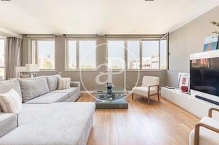 Lloguer Dúplex  C. de dulce chacón. Atico en alquiler en en arturo soria