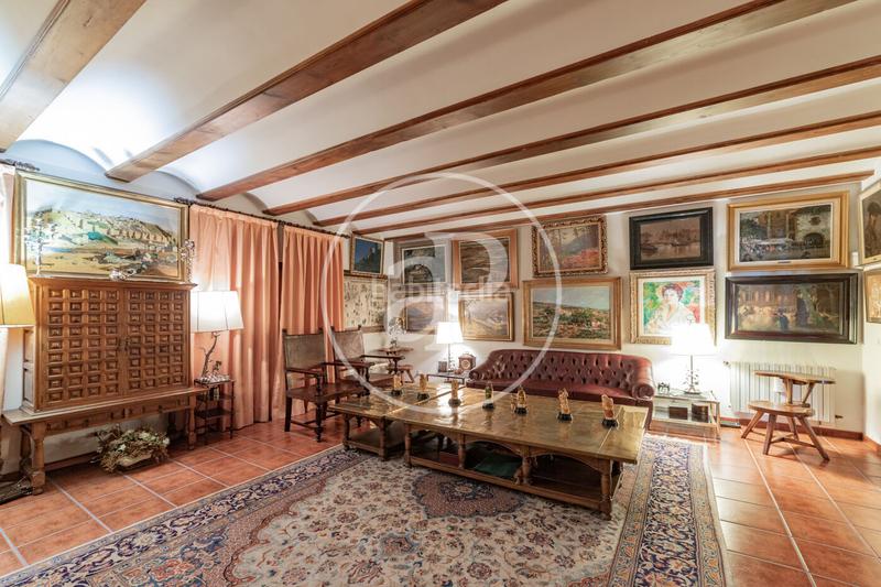 Foto 3d2c84c5-807d-4a70-820b-97cd168b2919. Casa con riscaldamento parcheggio piscina in Ciudalcampo