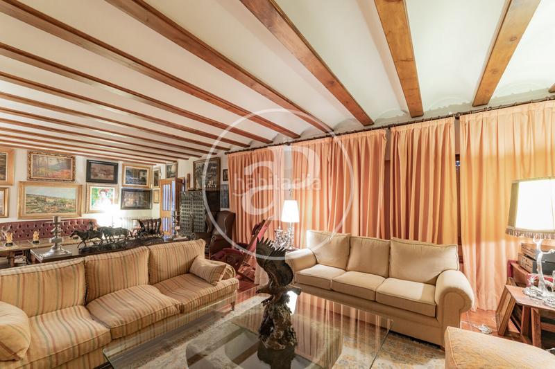 Foto e3ee0e3d-6046-4180-a36f-48a68cba1dba. Casa con riscaldamento parcheggio piscina in Ciudalcampo