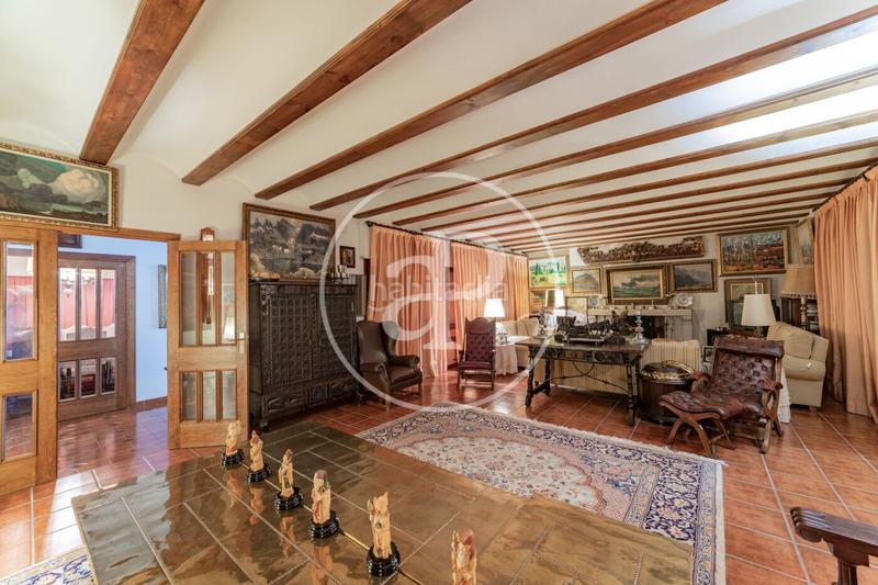 Foto f4bbbd7b-cb62-4a59-b31c-df6eb514d511. Casa con riscaldamento parcheggio piscina in Ciudalcampo