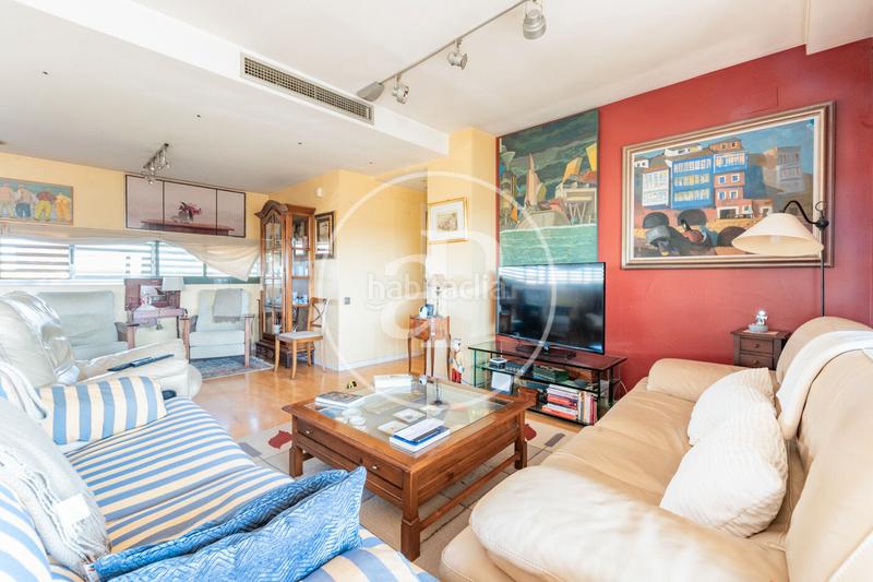 Foto 2415e4fb-85c7-4822-ba99-c84d2cae3a86. Dachwohnung mit heizung parking pool in Encinar de los Reyes La Moraleja