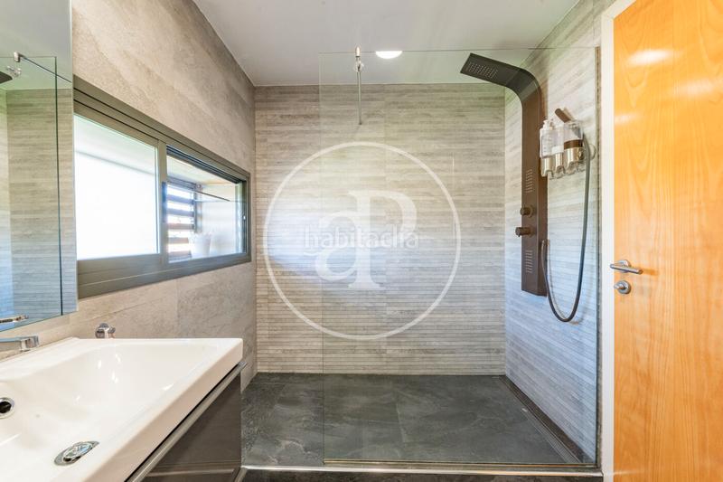 Foto e6d1a3b0-52ec-415d-91ac-7c87191105bf. Dachwohnung mit heizung parking pool in Encinar de los Reyes La Moraleja