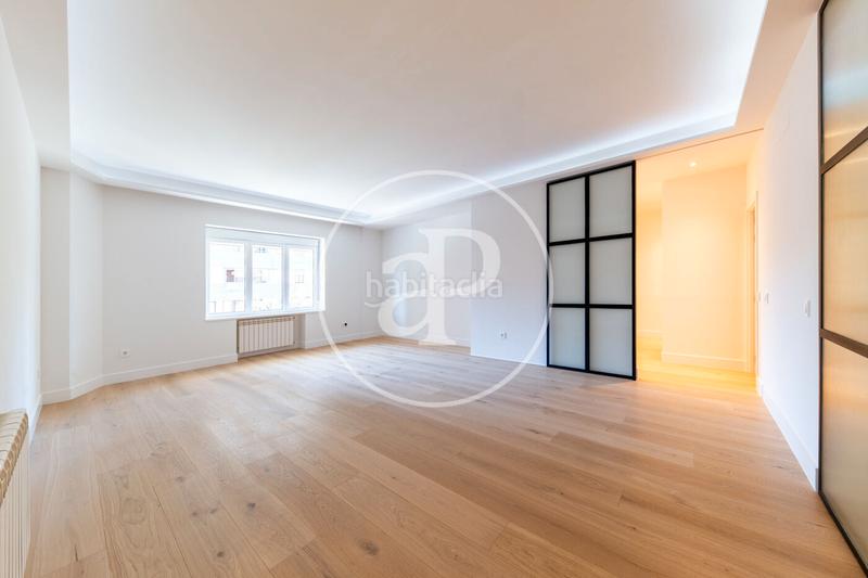 Foto 2489edf1-7e68-462c-aedf-7aaf07c68a06. Pis amb calefacció a Niño Jesús Madrid
