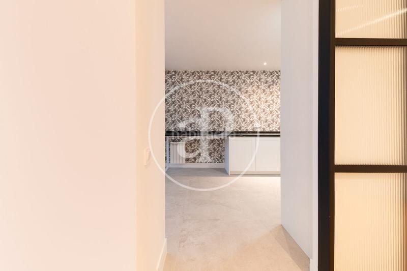 Foto 8d127897-a794-4f45-b514-19eb38b061a9. Pis amb calefacció a Niño Jesús Madrid