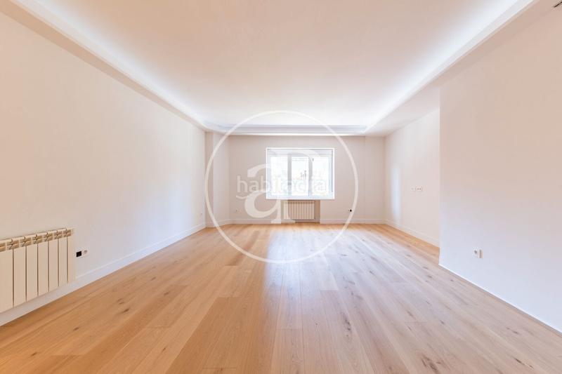 Foto 92ea5a30-8d8c-425d-8c89-64efe6df6ce3. Pis amb calefacció a Niño Jesús Madrid