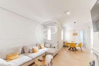Location Appartement  C. de narváez. Piso en alquiler en zona ibiza