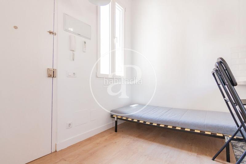 Foto f349d9f9-9a0f-4212-93e3-2d1789ab0608. Alquiler dúplex estudio en alquiler en la latina en Madrid