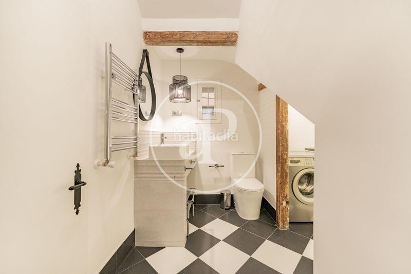 Foto d9be470a-c19d-4d97-9e09-462014a0a8d7. Alquiler piso  en alquiler en Palacio en Palacio Madrid