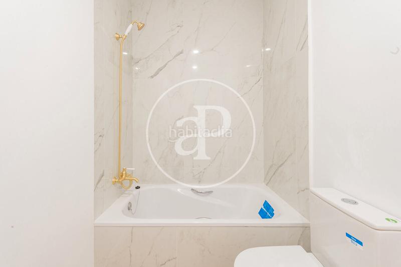 Foto 64ade0e6-3a8b-485a-8539-2f4a77c83502. Appartamento con riscaldamento in Cortes-Huertas Madrid