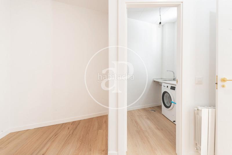 Foto 86b3bc6f-beaf-4a51-b304-92924e7918cf. Appartamento con riscaldamento in Cortes-Huertas Madrid