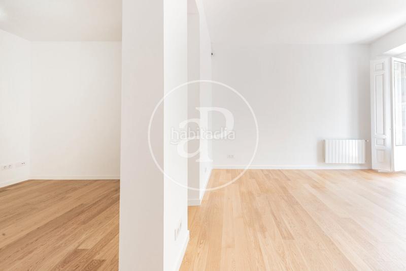 Foto bb5172e3-5125-4888-9c14-177ea0a99245. Appartamento con riscaldamento in Cortes-Huertas Madrid