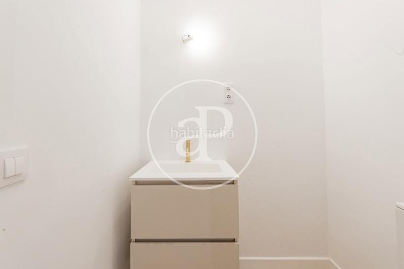 Foto c59c79d5-f53c-45c3-8e41-7953f4ec64c1. Appartamento con riscaldamento in Cortes-Huertas Madrid