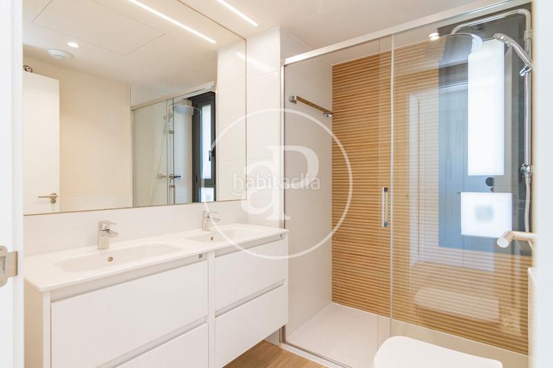 Foto a3e13d19-6714-4d78-b789-b6fa1c9bdb64. Affitto appartamento con riscaldamento parcheggio piscina in Madrid