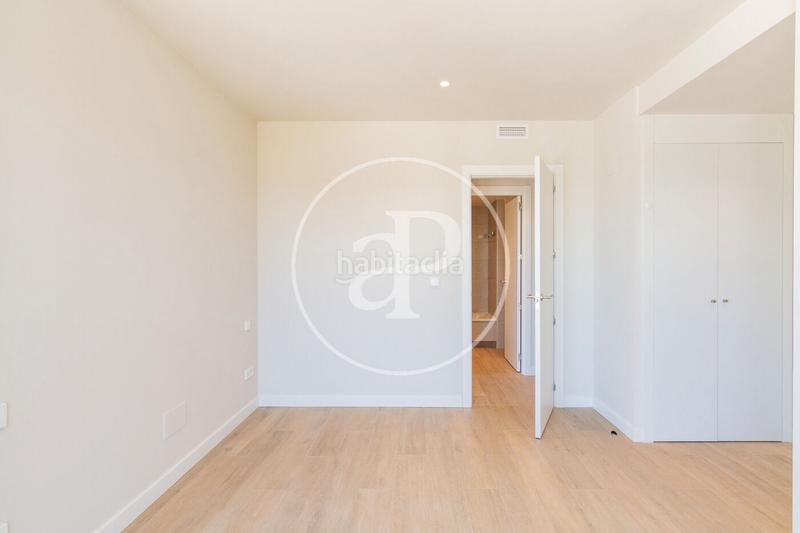 Foto 6ec43d64-3769-4b66-8f02-23045eb9d790. Miete etagenwohnung mit heizung parking pool in Imperial Madrid