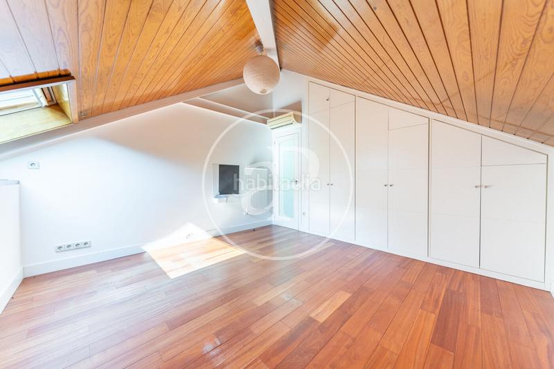 Foto b8534d20-6452-4cf4-816d-278f9f3d0e1b. Alquiler casa adosada chalet independiente en alquiler en Nueva España sin amueblar. en Madrid