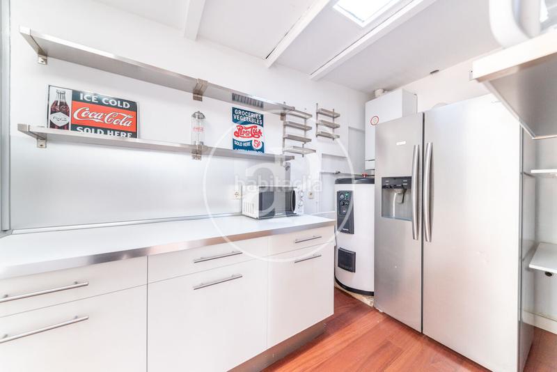 Foto cfecc881-e9e8-4113-aa2a-dc308a35120d. Alquiler casa adosada chalet independiente en alquiler en Nueva España sin amueblar. en Madrid