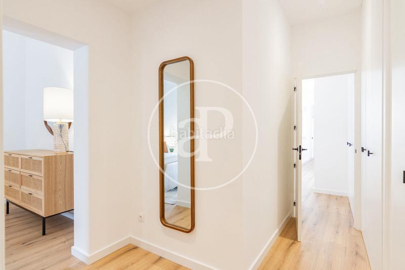 Foto 1d09662b-1d62-455c-b676-b6fa0b6c960a. Flat in c. de la montera 11 in Sol Madrid