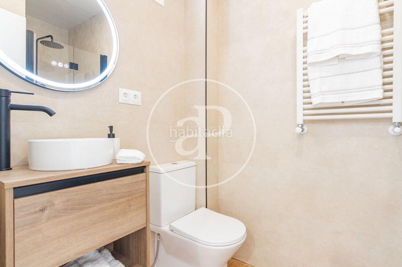 Foto 6378cf32-9565-4cd9-b642-0c00f04a1336. Flat in c. de la montera 11 in Sol Madrid