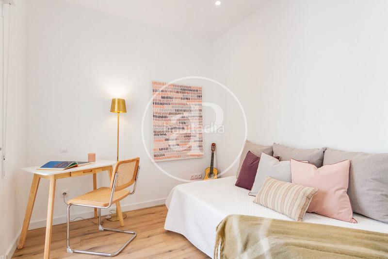 Foto efa917fa-7435-41d5-8ed7-2df7864a3145. Flat in c. de la montera 11 in Sol Madrid