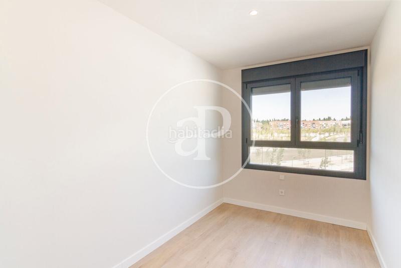 Foto 6e1403b5-dbe8-44f7-8f7a-1e6e1586d474. Rent flat with heating parking pool in Imperial Madrid