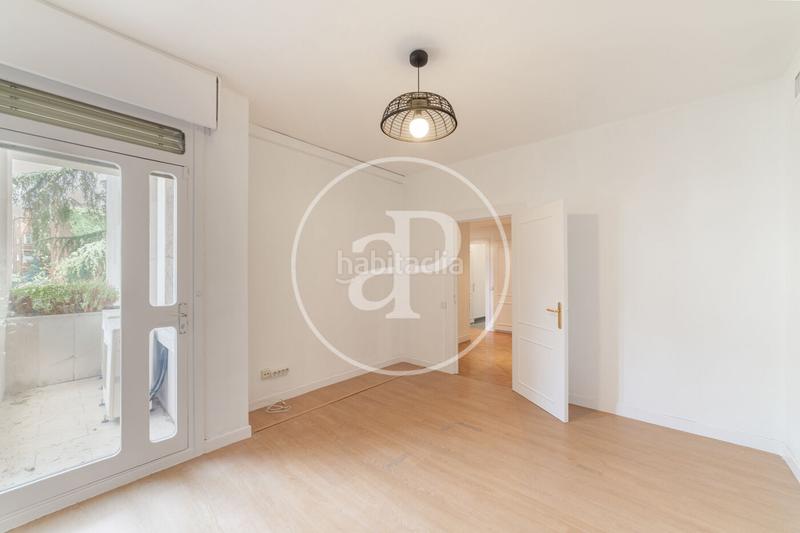 Foto 7fd80a83-c3be-41bf-8b45-ede108ddb58b. Location appartement avec chauffage parking dans El Viso Madrid