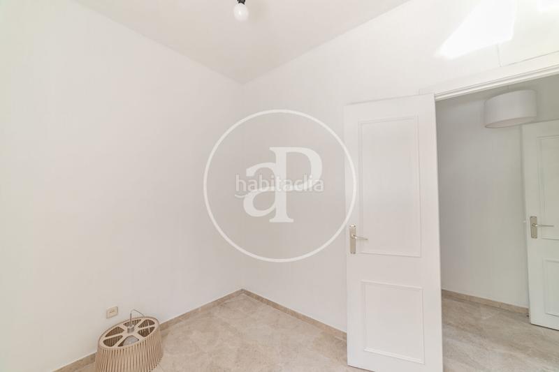 Foto 80f17ca9-e154-4c4d-a1c8-a6f83a329eaf. Location appartement avec chauffage parking dans El Viso Madrid