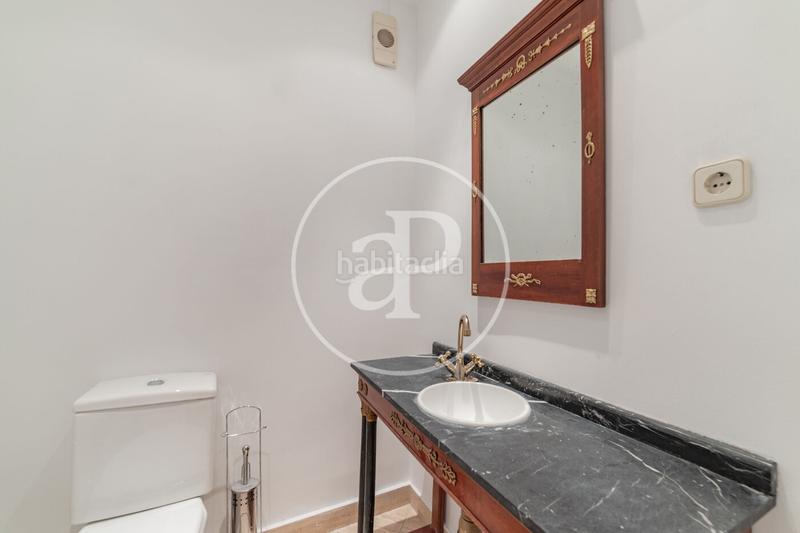 Foto e872c31b-b845-4e73-98e5-076bfb6c3665. Location appartement avec chauffage parking dans El Viso Madrid