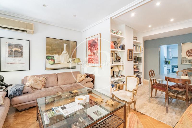 Foto 82113dce-b606-427f-8577-2669743a4bd9. Piso  en venta en paseo de inglaterra, aravaca en Pozuelo de Alarcón