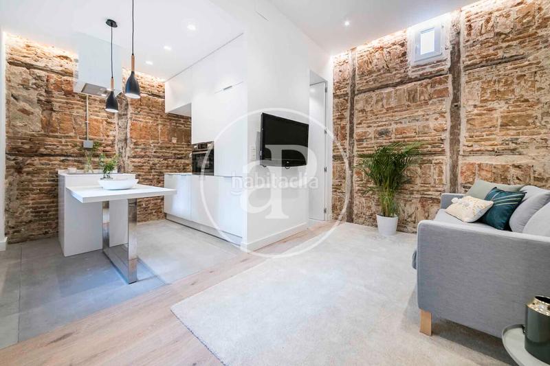 Foto 2cec1edd-90b5-4245-bee5-7c09d685ce74. Alquiler piso  en alquiler en calle santa engracia en Madrid