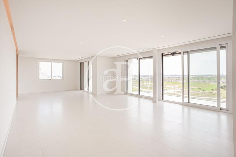 Foto 1d591abd-63be-42e5-8819-a40a6fa7f5b9. Alquiler piso ático en alquiler en la finca en Prado de Somosaguas Pozuelo de Alarcón