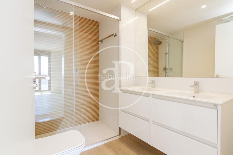 Foto a6dfa09a-1d29-4e26-868b-d4f2bc3617af. Alquiler piso  de alquiler río en Imperial Madrid