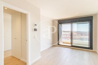 Miete Etagenwohnung  C. de san epifanio. Piso de alquiler en madrid río