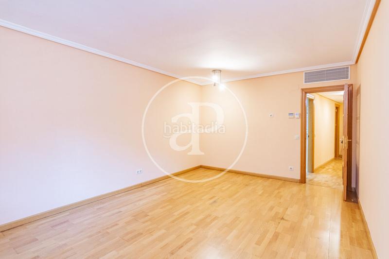 Foto bd273d69-c31a-4c94-bde7-6448e7f6c96f. Rent flat with heating in Ciudad Jardín Madrid