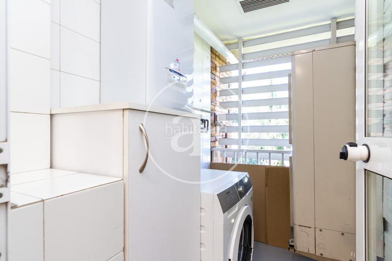 Foto 3890a681-4ac2-472b-91ce-c37ff1cf3099. Location duplex avec chauffage parking piscine dans Madrid