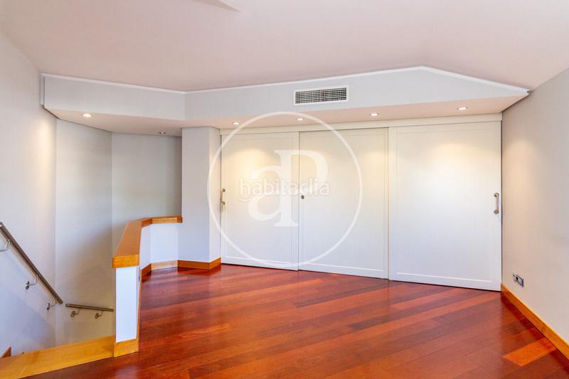 Foto b7647b7f-b4ef-4dcb-a490-1741d29db7da. Location duplex avec chauffage parking piscine dans Madrid