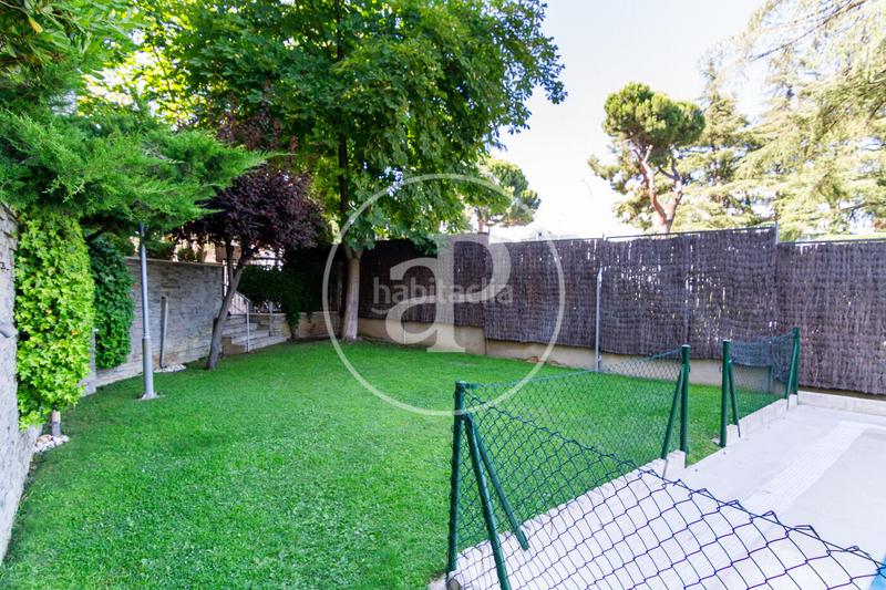 Foto e28570c7-abba-4d82-88c0-b49773b855f3. Miete zweistöckige wohnung mit heizung parking pool in Madrid