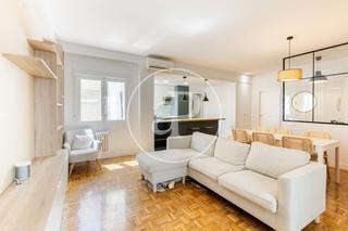 Location Appartement  Calle de palafox. Piso en alquiler en trafalgar