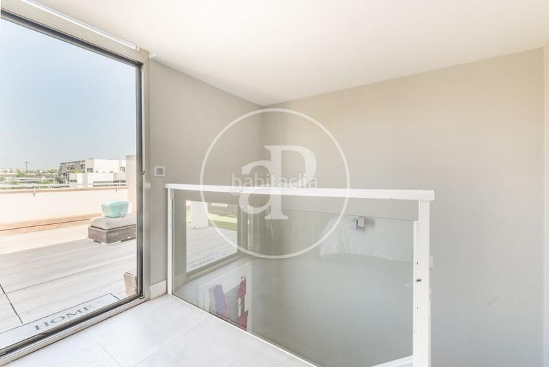 Foto 166fe7cc-e067-4d31-ae94-b0a61fc6382b. Dúplex atico en venta en arturo soria en Virgen del Cortijo-Manoteras Madrid