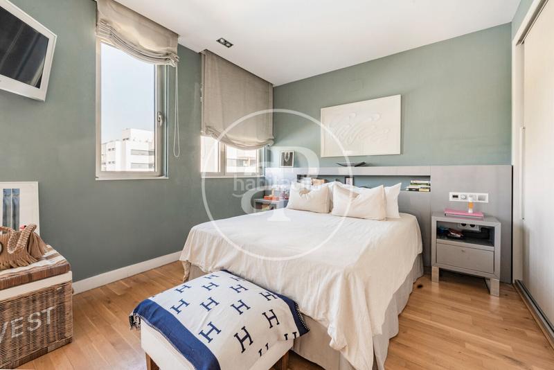 Foto 4370ed7c-b1b7-4832-a892-26f691973fb3. Dúplex atico en venta en arturo soria en Virgen del Cortijo-Manoteras Madrid