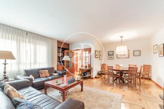 Pis a Jerónimos. Piso en venta en pacifico
