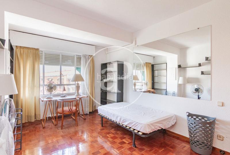Foto 64096130-c129-45ba-8a12-c629fd67943c. Piso  en venta en conde duque en Universidad-Malasaña Madrid
