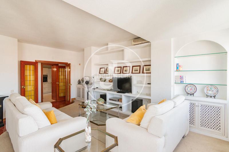 Foto 85e99d94-1a68-4bd3-81fe-ca709380bd51. Piso  en venta en conde duque en Universidad-Malasaña Madrid
