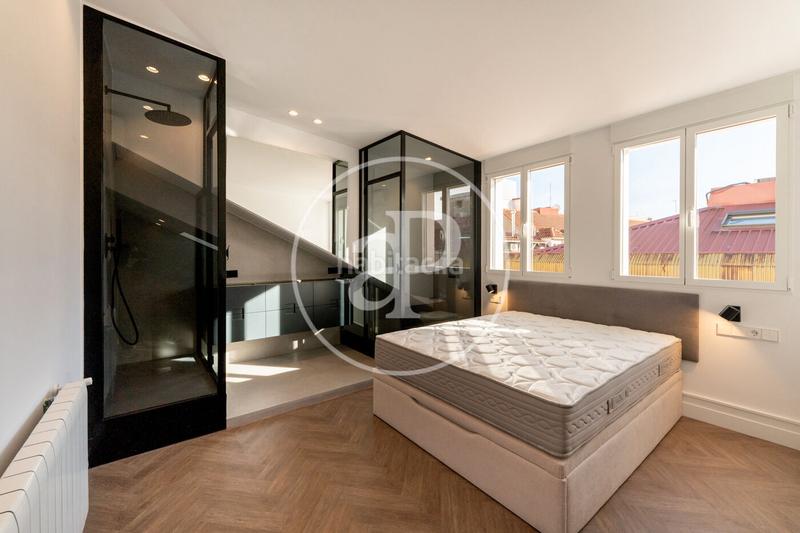 Foto 2af73958-f27d-48c6-a2ff-8e0eb72a831e. Alquiler ático  con terraza en san lucas en Justicia-Chueca Madrid