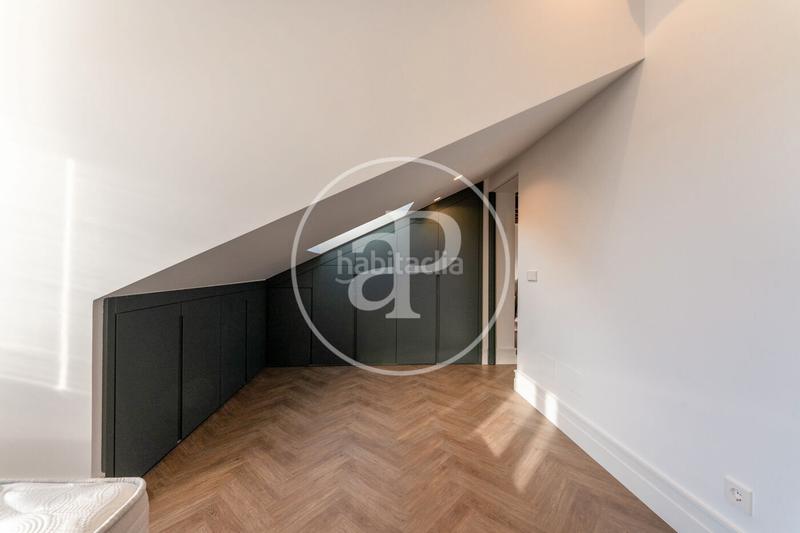 Foto 7d4940e4-a448-4f14-b594-77e8b2545920. Alquiler ático  con terraza en san lucas en Justicia-Chueca Madrid