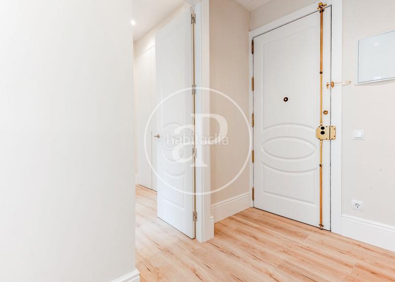 Foto 060c9f09-aa3d-4ca9-8726-5b948c183a77. Piso  en venta en retiro en Niño Jesús Madrid