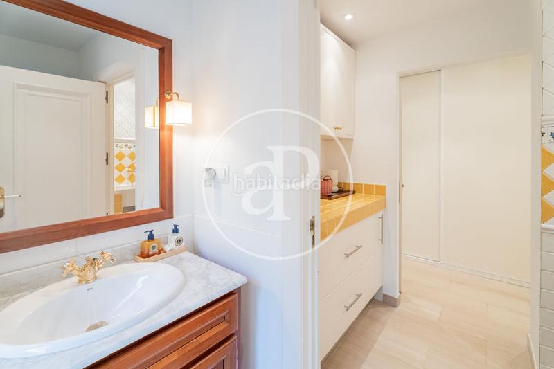 Foto 2dac4e1e-b97b-4b16-9db7-a211e3efaca1. Casa con riscaldamento parcheggio piscina in Las Lomas Boadilla del Monte