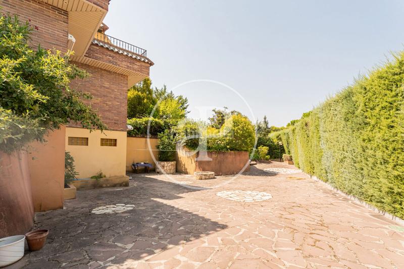 Foto a33a94a5-99c2-4b05-a02f-db42f811acd0. Casa con riscaldamento parcheggio piscina in Las Lomas Boadilla del Monte