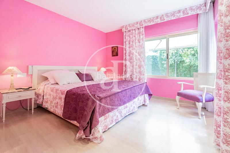 Foto c70451d1-e87d-47f1-be7b-5ed61d04c337. Casa con riscaldamento parcheggio piscina in Las Lomas Boadilla del Monte