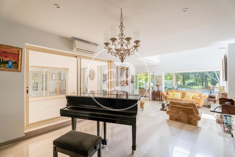 Foto fe99004b-643d-41be-b53f-773eea98bec9. Casa con riscaldamento parcheggio piscina in Las Lomas Boadilla del Monte